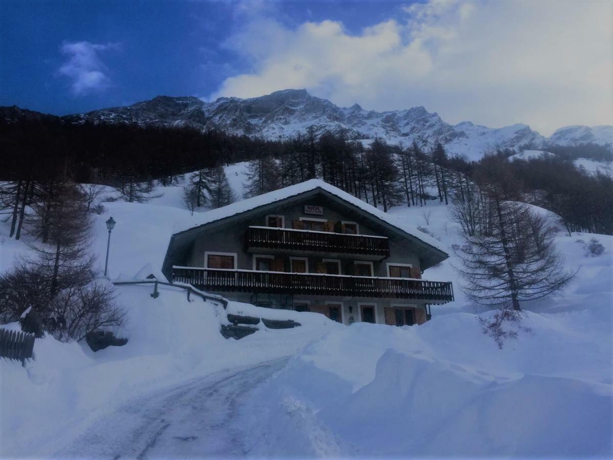 Готель Maison Des Myrtilles Вальгризанш Екстер'єр фото
